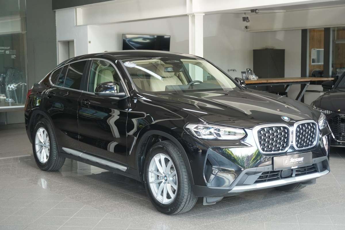 Fahrzeugbild eines BMW X4