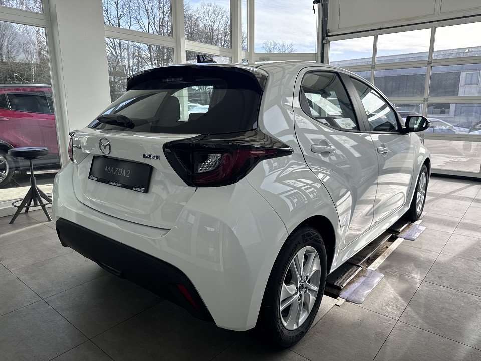 Fahrzeugbild eines Mazda Mazda2 Hybrid