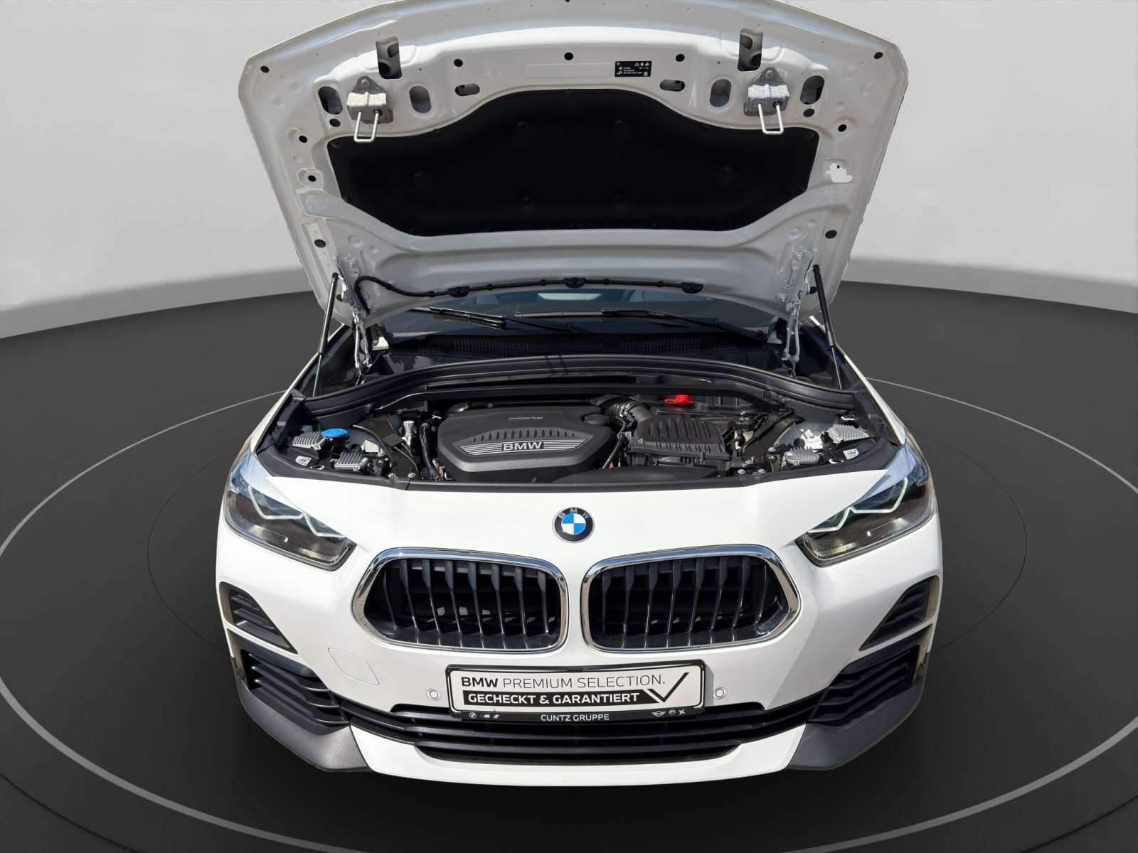 Fahrzeugbild eines BMW X2