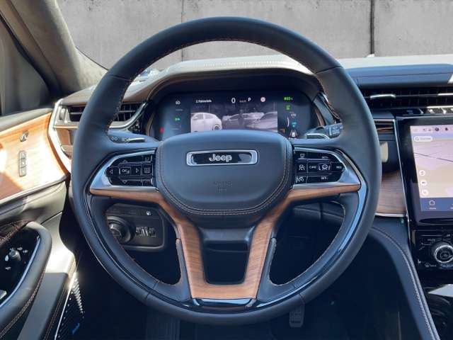 Fahrzeugbild eines Jeep Grand Cherokee