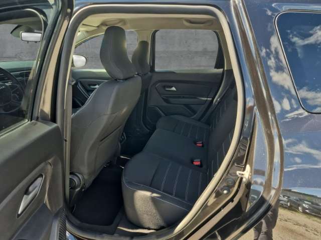Fahrzeugbild eines Dacia Duster