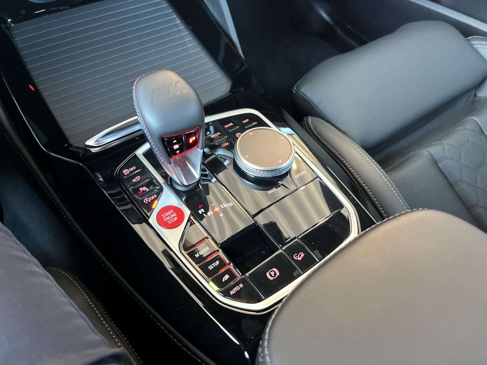 Fahrzeugbild eines BMW X4