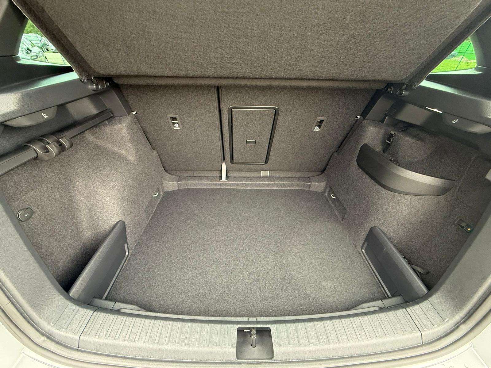 Fahrzeugbild eines Skoda Karoq