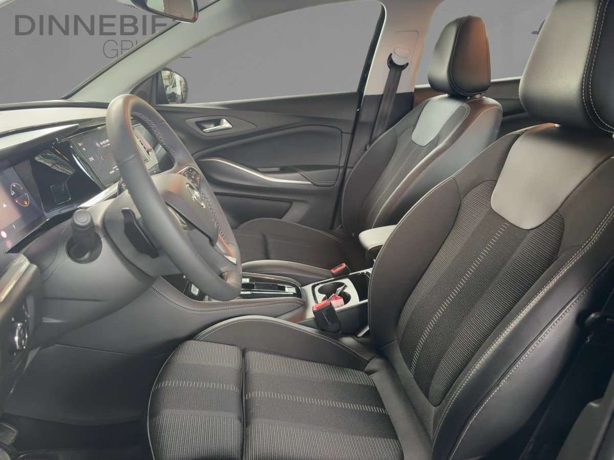 Fahrzeugbild eines Opel Grandland X