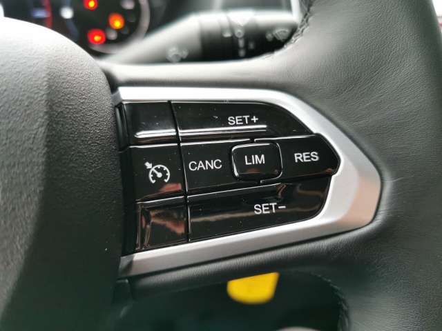 Fahrzeugbild eines Opel Movano