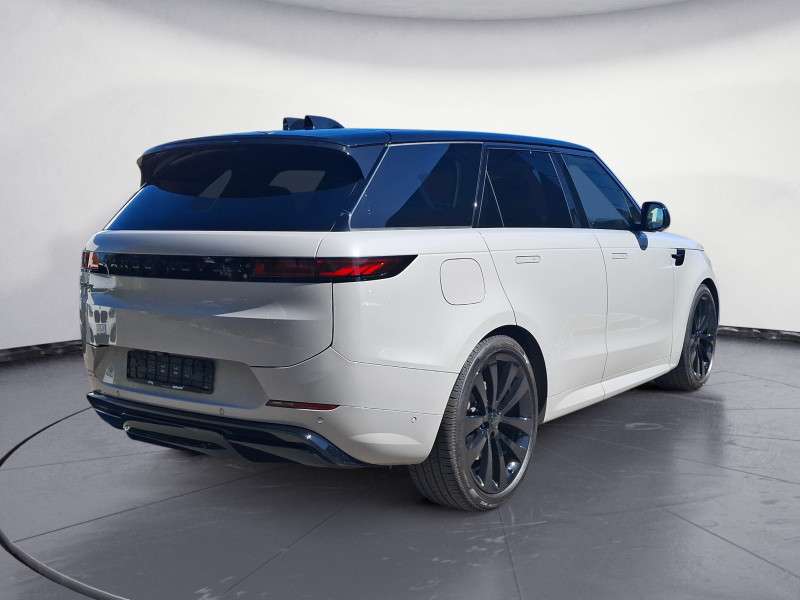 Fahrzeugbild eines Land Rover Range Rover Sport