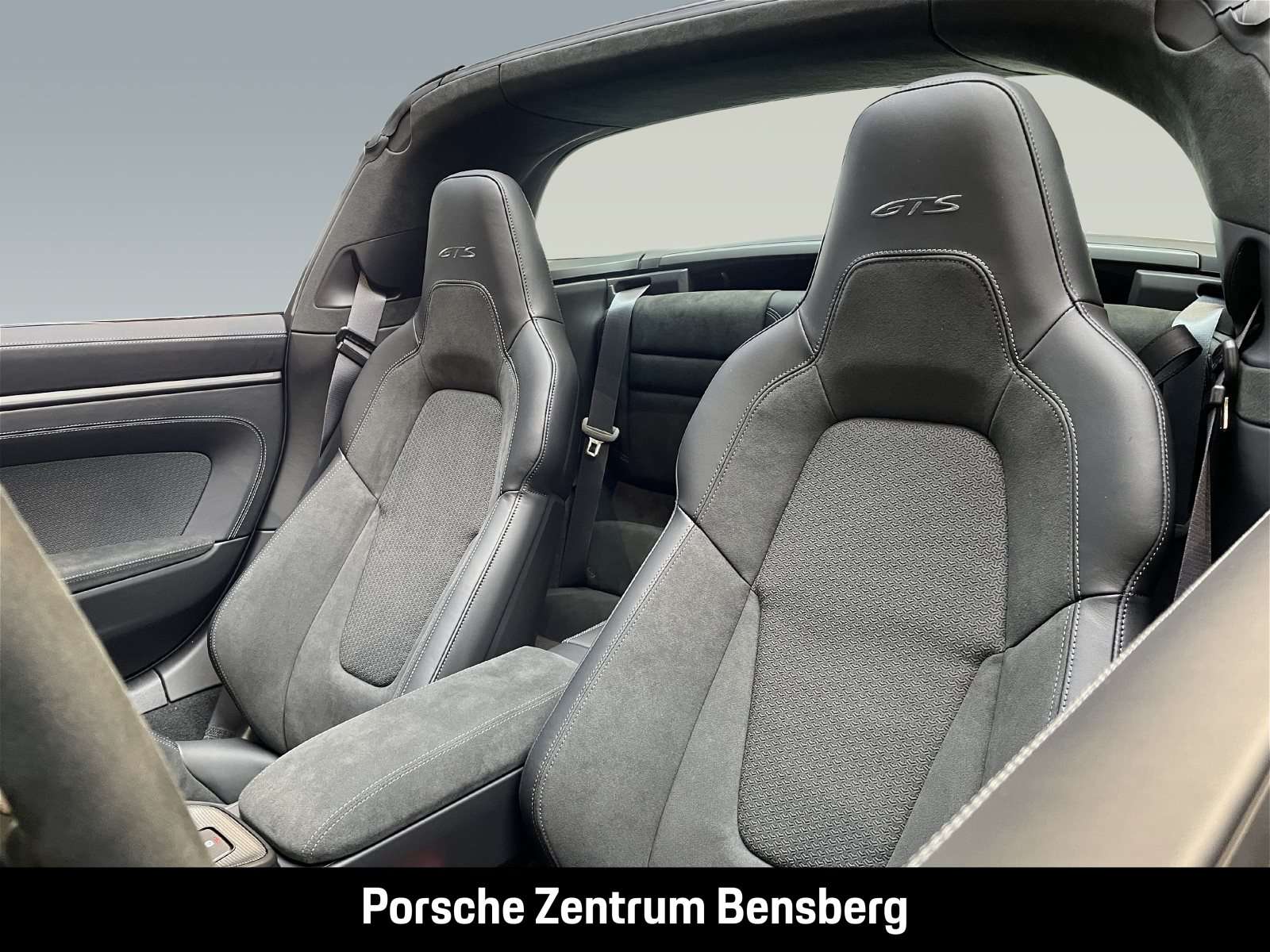 Fahrzeugbild eines Porsche 911