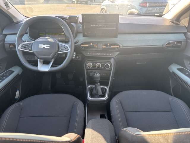 Fahrzeugbild eines Dacia Sandero