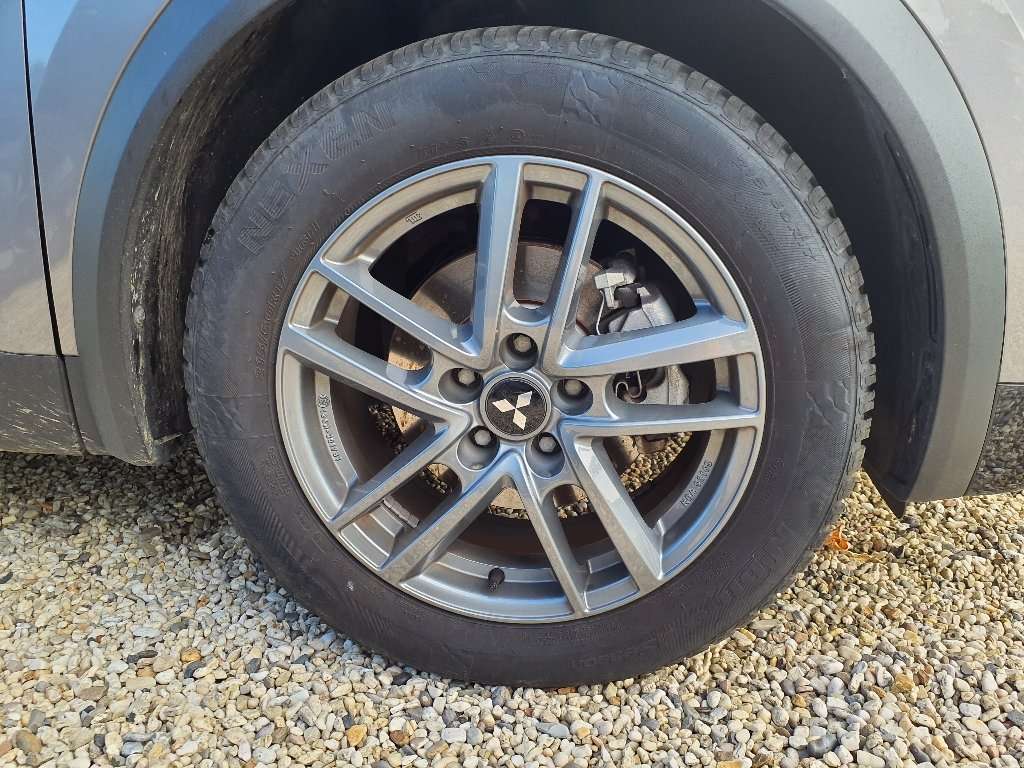 Fahrzeugbild eines Mitsubishi ASX