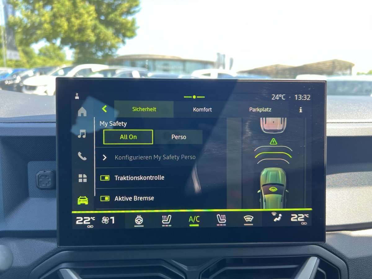 Fahrzeugbild eines Dacia Bigster