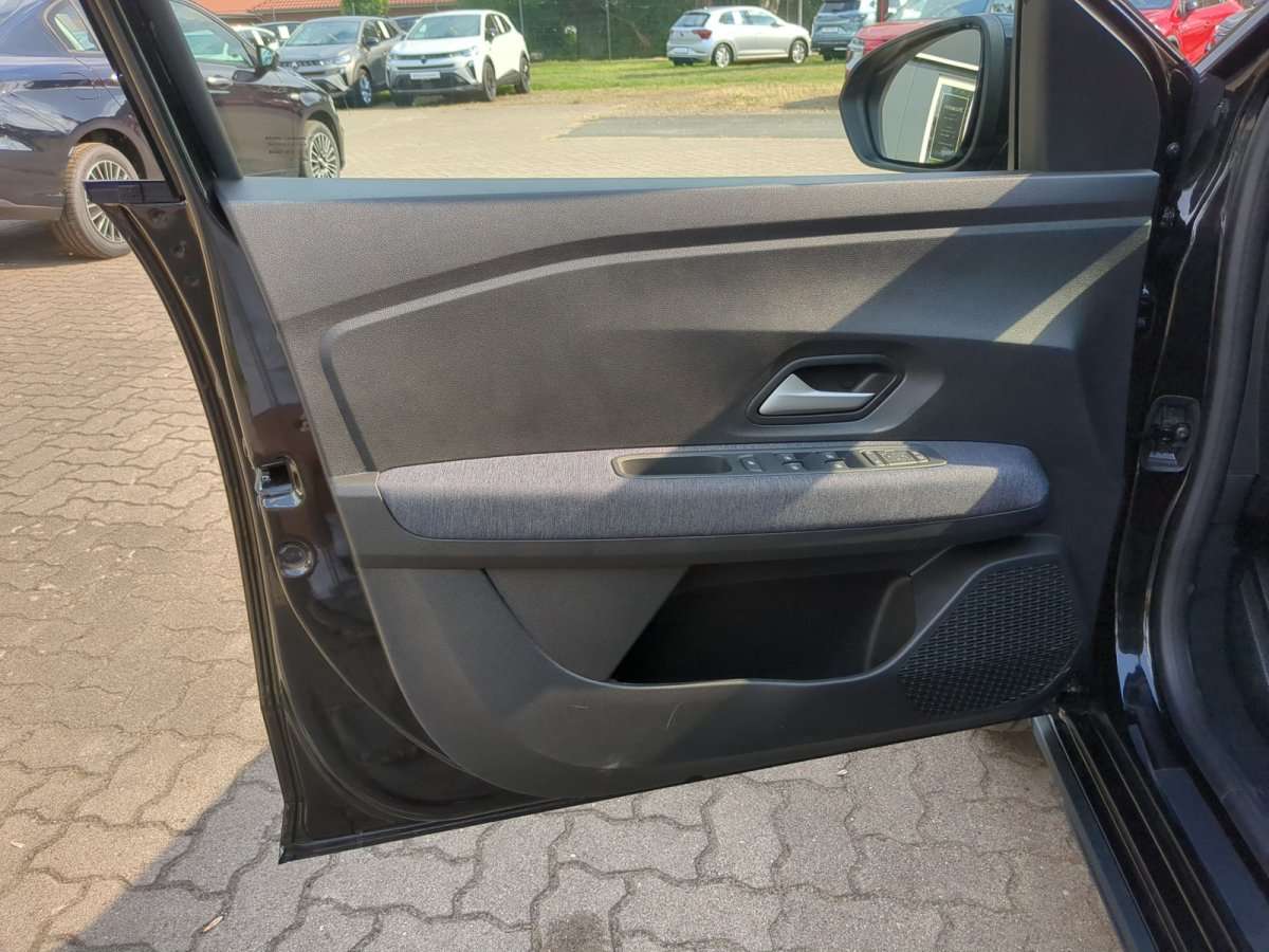 Fahrzeugbild eines Dacia Jogger