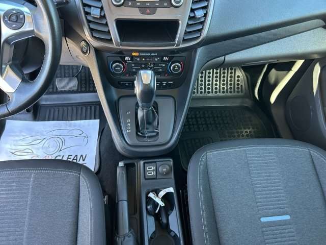 Fahrzeugbild eines Ford Tourneo Connect