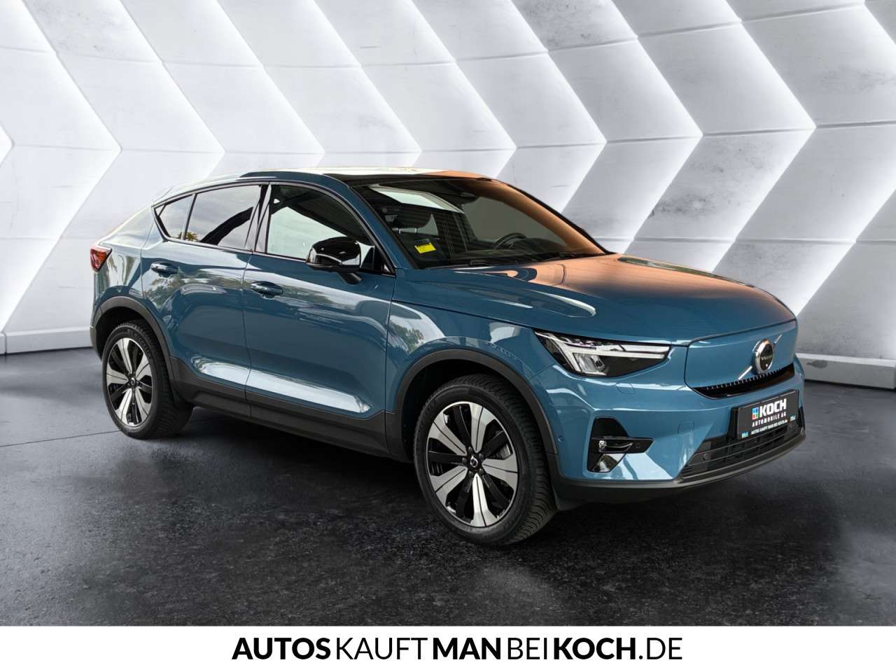 Fahrzeugbild eines Volvo C40