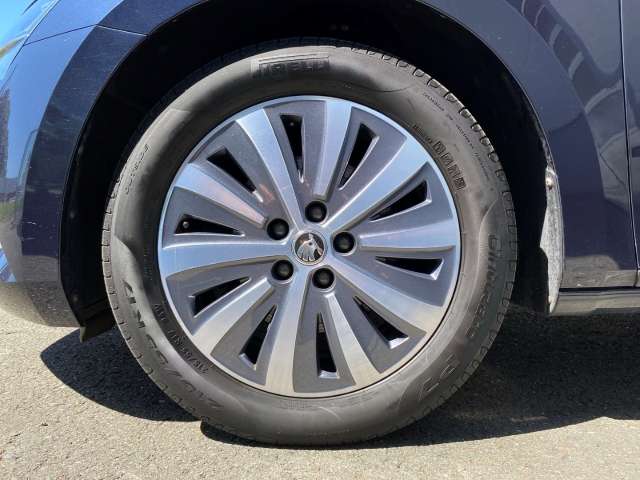 Fahrzeugbild eines Skoda Superb