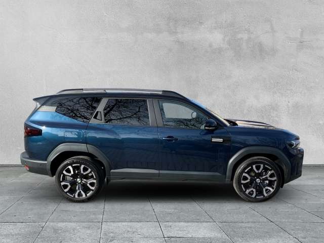 Fahrzeugbild eines Dacia Bigster