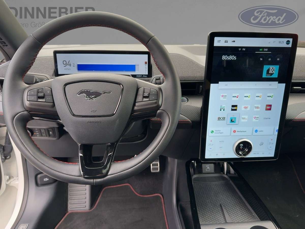 Fahrzeugbild eines Ford Mustang Mach-E