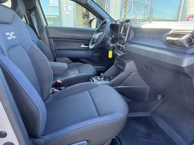 Fahrzeugbild eines Dacia Duster