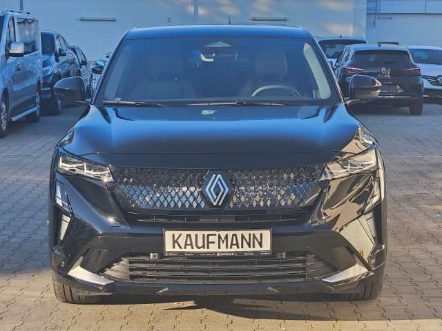 Fahrzeugbild eines Renault Rafale