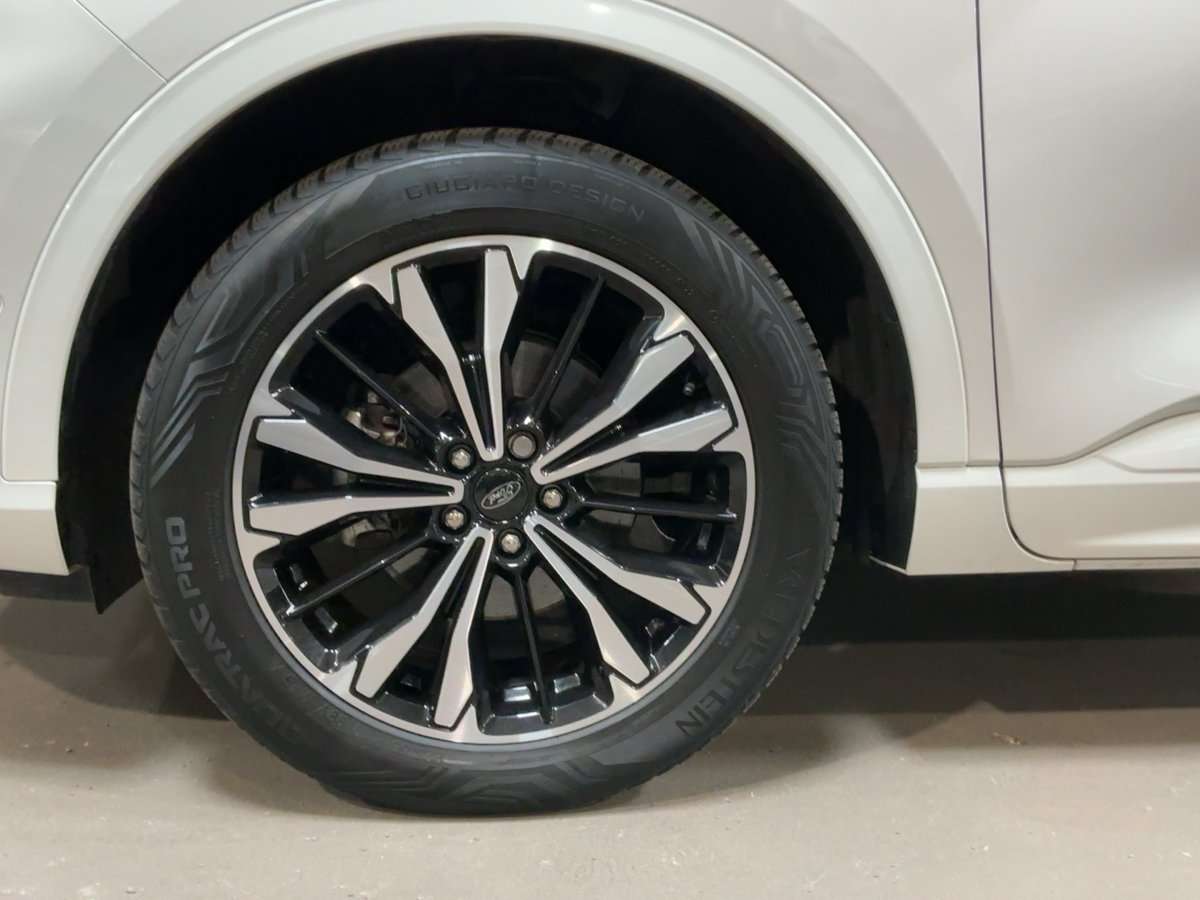 Fahrzeugbild eines Ford Kuga