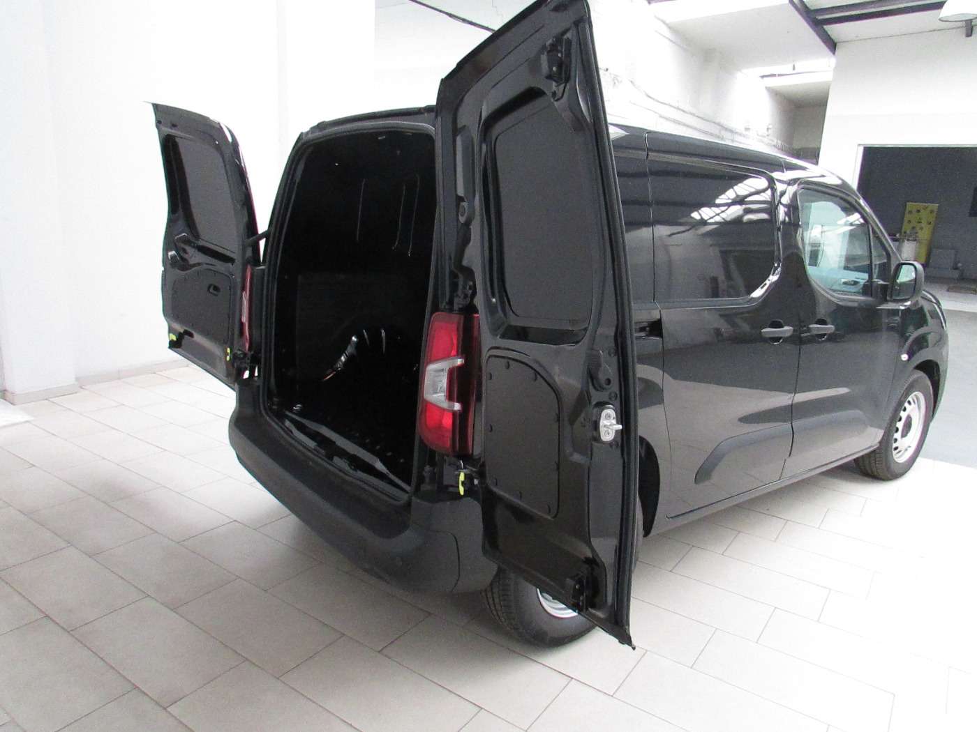 Fahrzeugbild eines Opel Combo