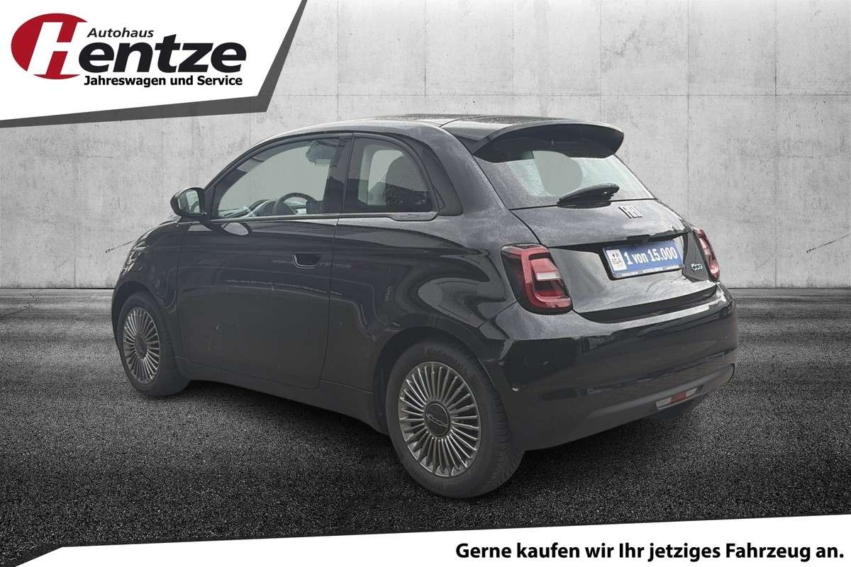 Fahrzeugbild eines Fiat 500