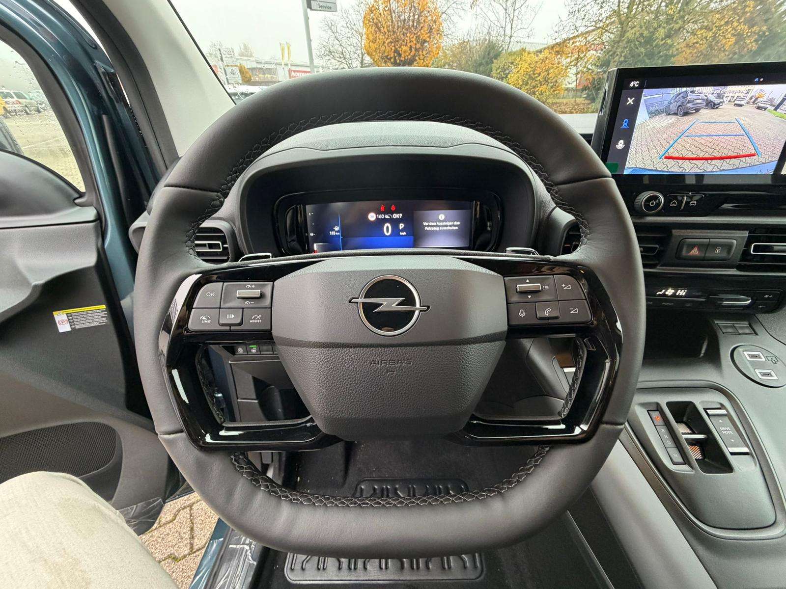 Fahrzeugbild eines Opel Combo Life