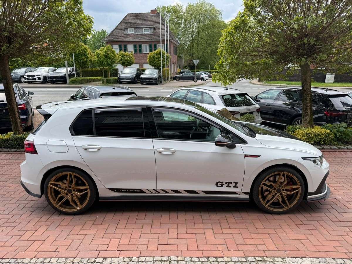 Fahrzeugbild eines Volkswagen Golf