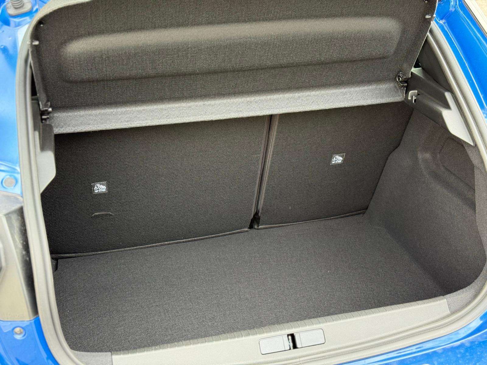 Fahrzeugbild eines Opel Corsa