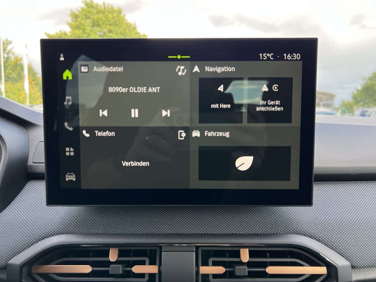 Fahrzeugbild eines Dacia Sandero