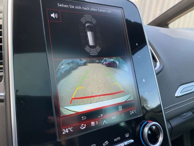 Fahrzeugbild eines Renault Grand Scénic