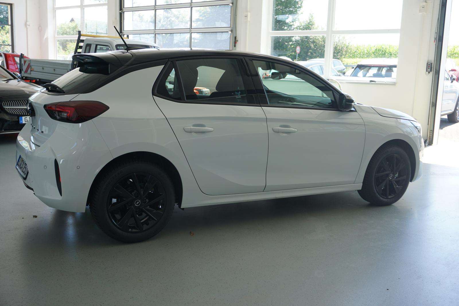 Fahrzeugbild eines Opel Corsa