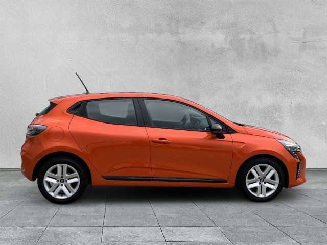 Fahrzeugbild eines Renault Clio
