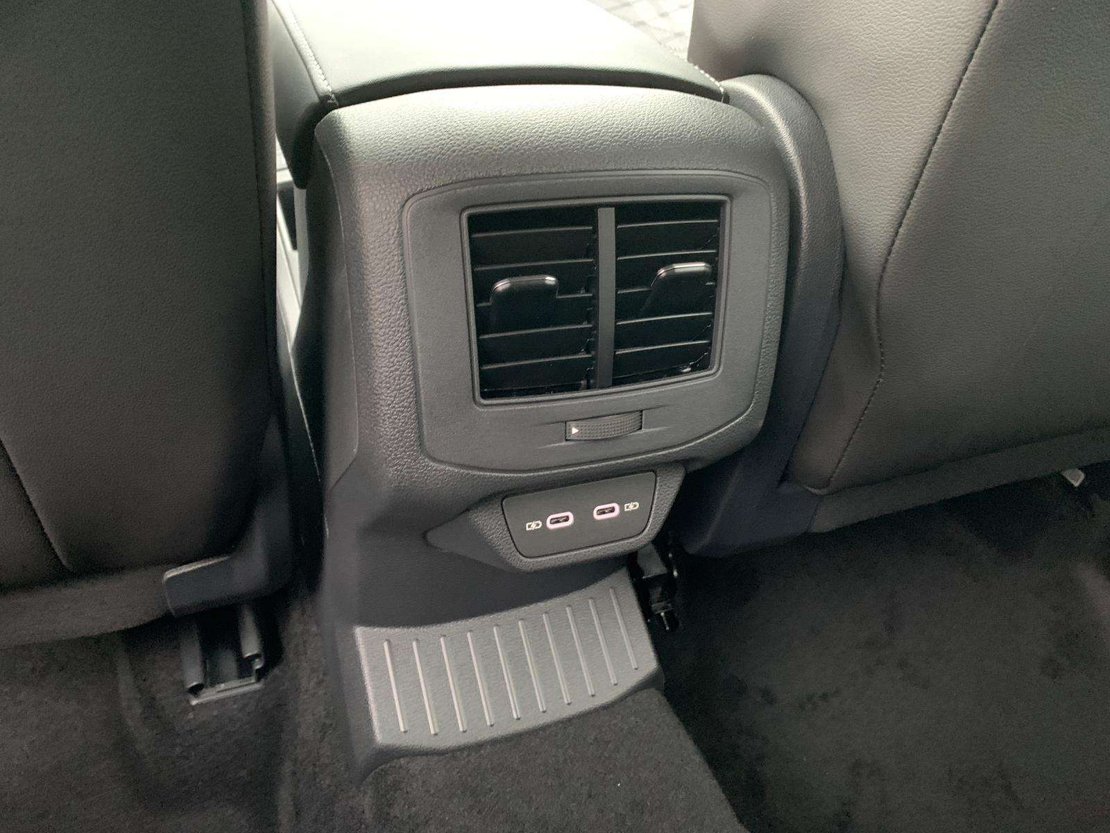 Fahrzeugbild eines Volkswagen T-Roc