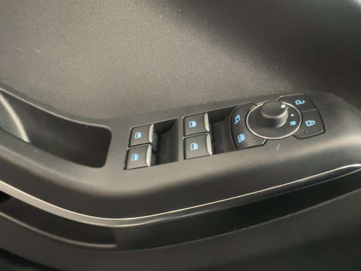 Fahrzeugbild eines Ford Puma