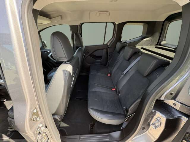 Fahrzeugbild eines Mercedes-Benz T-Klasse