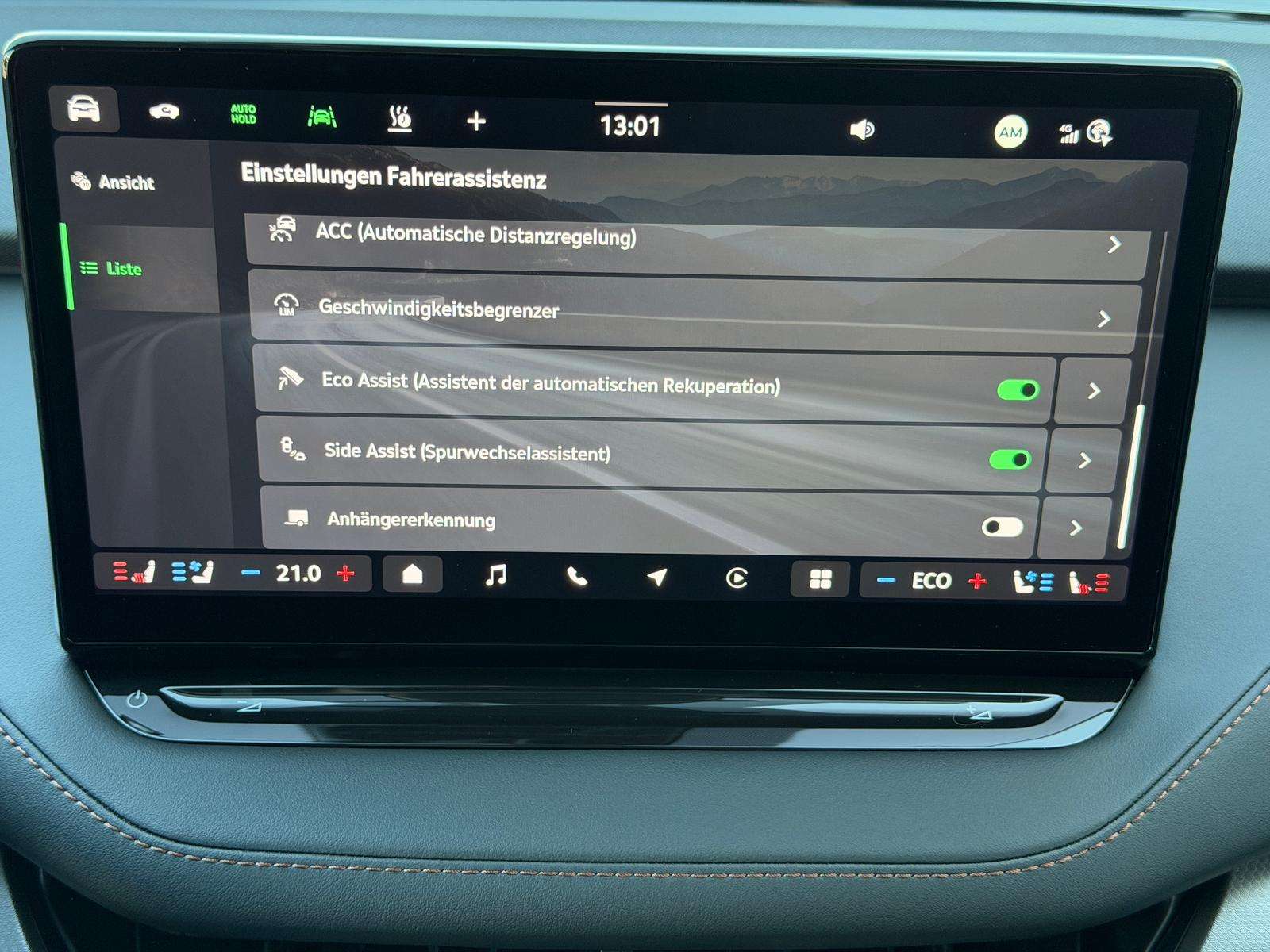 Fahrzeugbild eines Skoda ELROQ