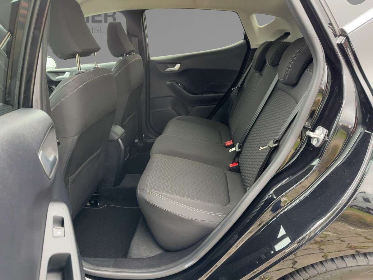 Fahrzeugbild eines Ford Fiesta