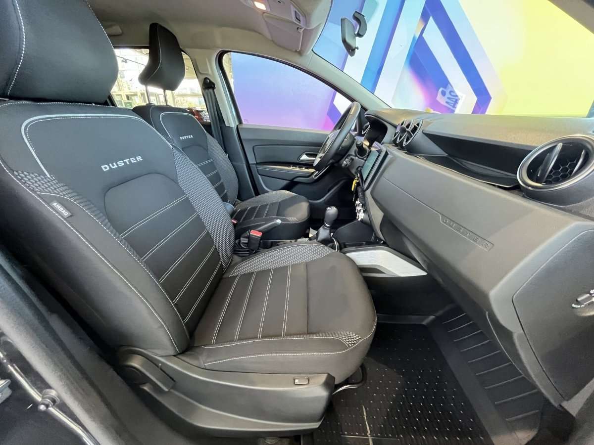 Fahrzeugbild eines Dacia Duster