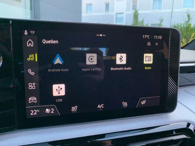 Fahrzeugbild eines Renault 5 E-TECH