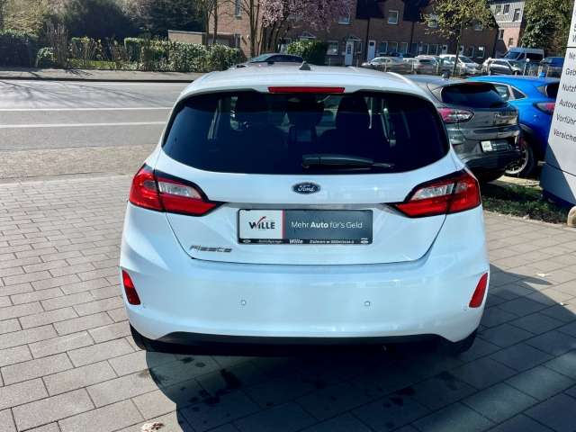 Fahrzeugbild eines Ford Fiesta