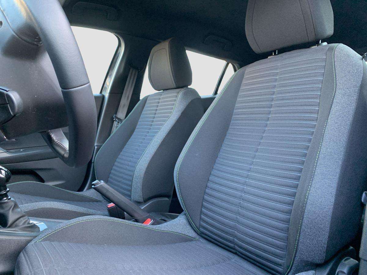 Fahrzeugbild eines Peugeot 2008