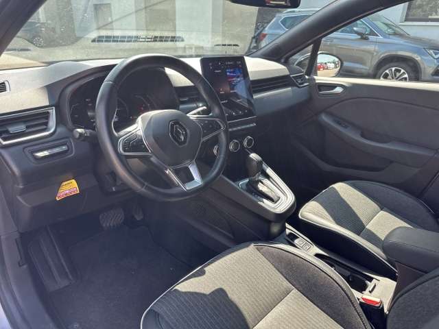 Fahrzeugbild eines Renault Clio