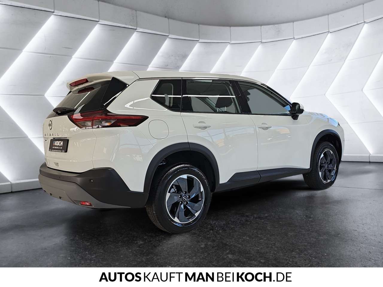 Fahrzeugbild eines Nissan X-TRAIL