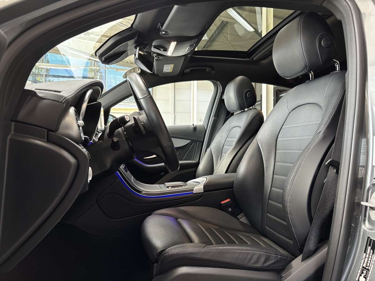 Fahrzeugbild eines Mercedes-Benz GLC