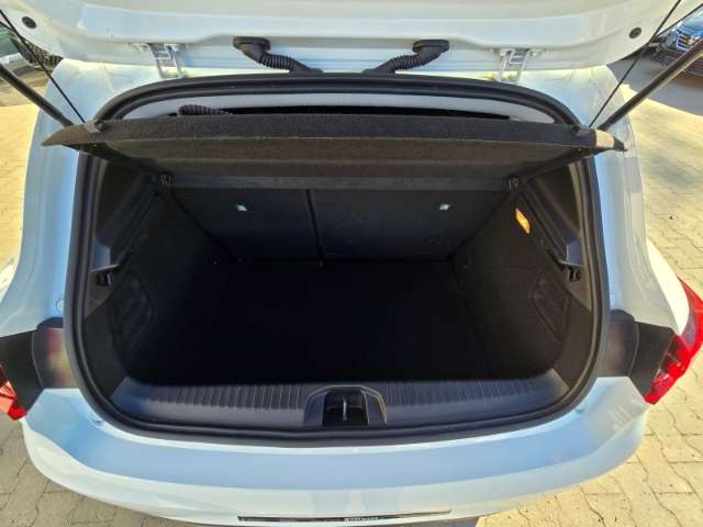 Fahrzeugbild eines Renault Clio