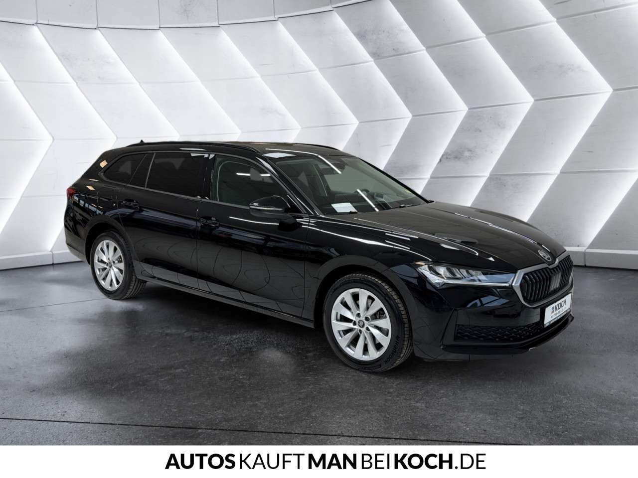 Fahrzeugbild eines Skoda Superb