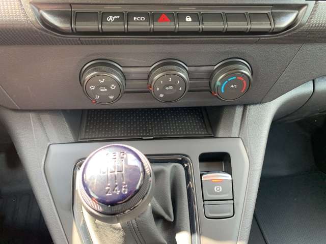Fahrzeugbild eines Renault Kangoo