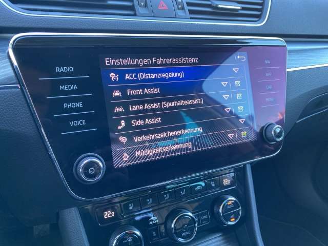 Fahrzeugbild eines Skoda Superb