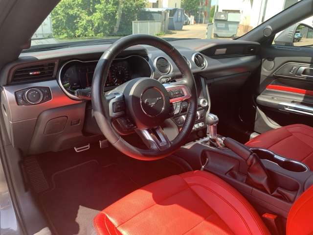 Fahrzeugbild eines Ford Mustang