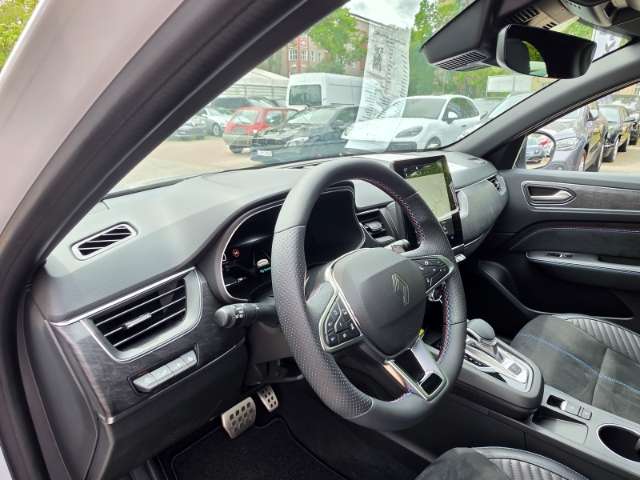 Fahrzeugbild eines Renault Arkana